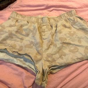 shows too much of my butt